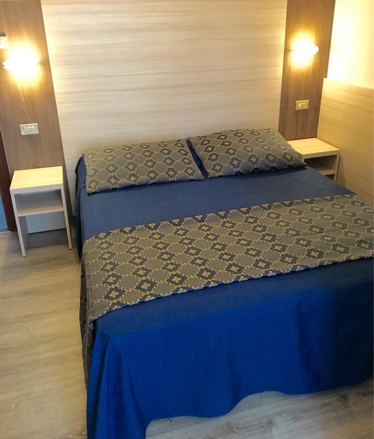 Hotel Della Motta 贝拉里亚-伊贾马里纳 外观 照片