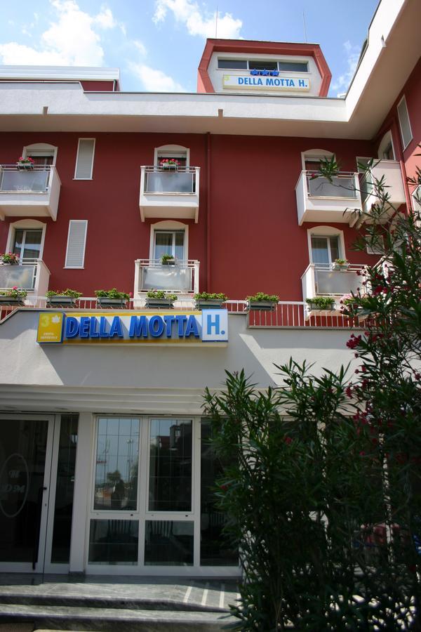 Hotel Della Motta 贝拉里亚-伊贾马里纳 外观 照片