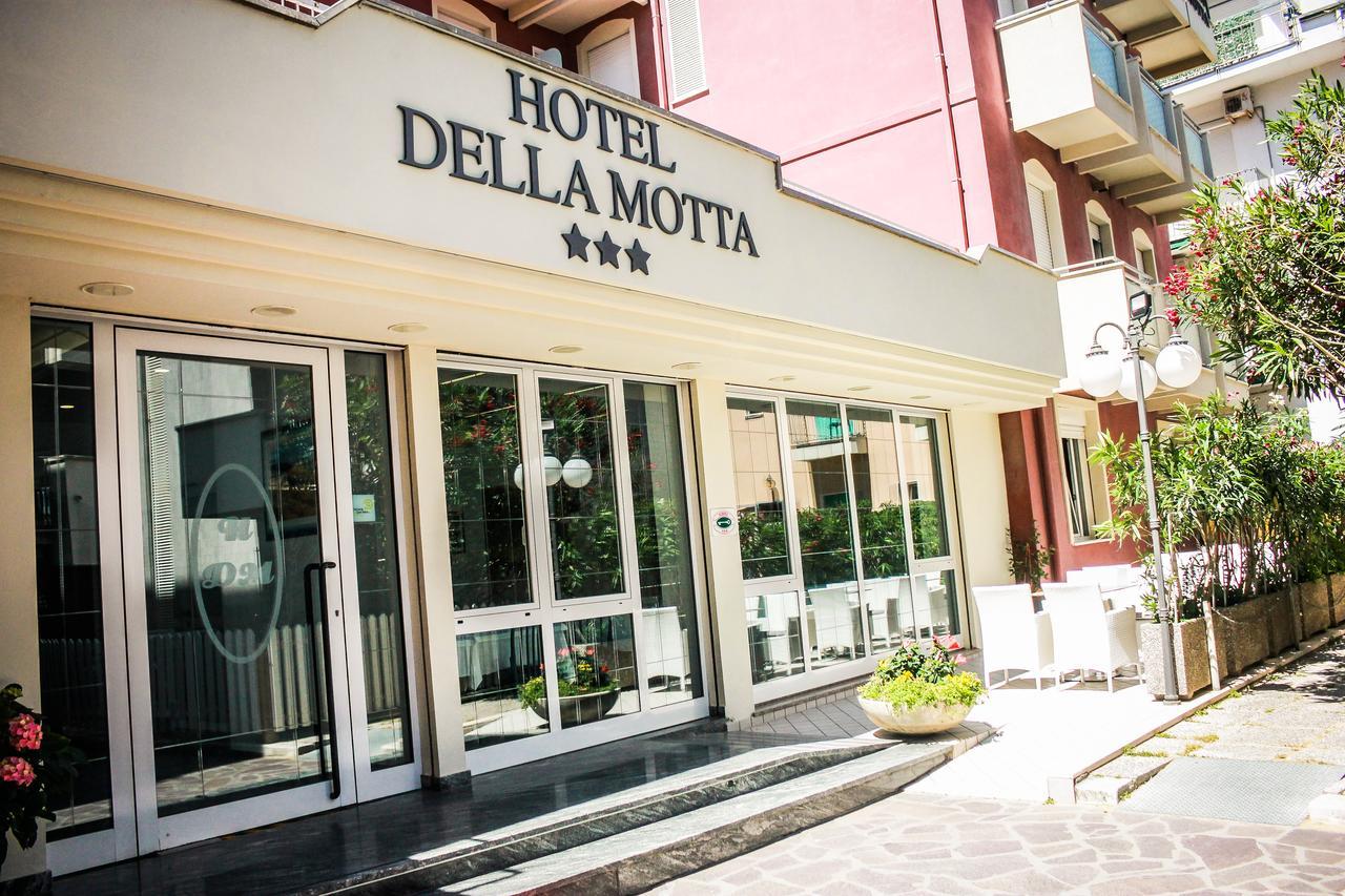 Hotel Della Motta 贝拉里亚-伊贾马里纳 外观 照片