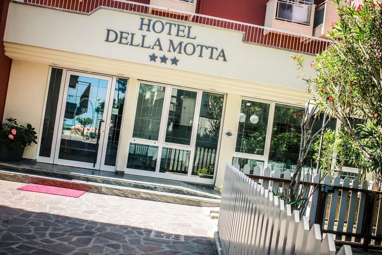 Hotel Della Motta 贝拉里亚-伊贾马里纳 外观 照片