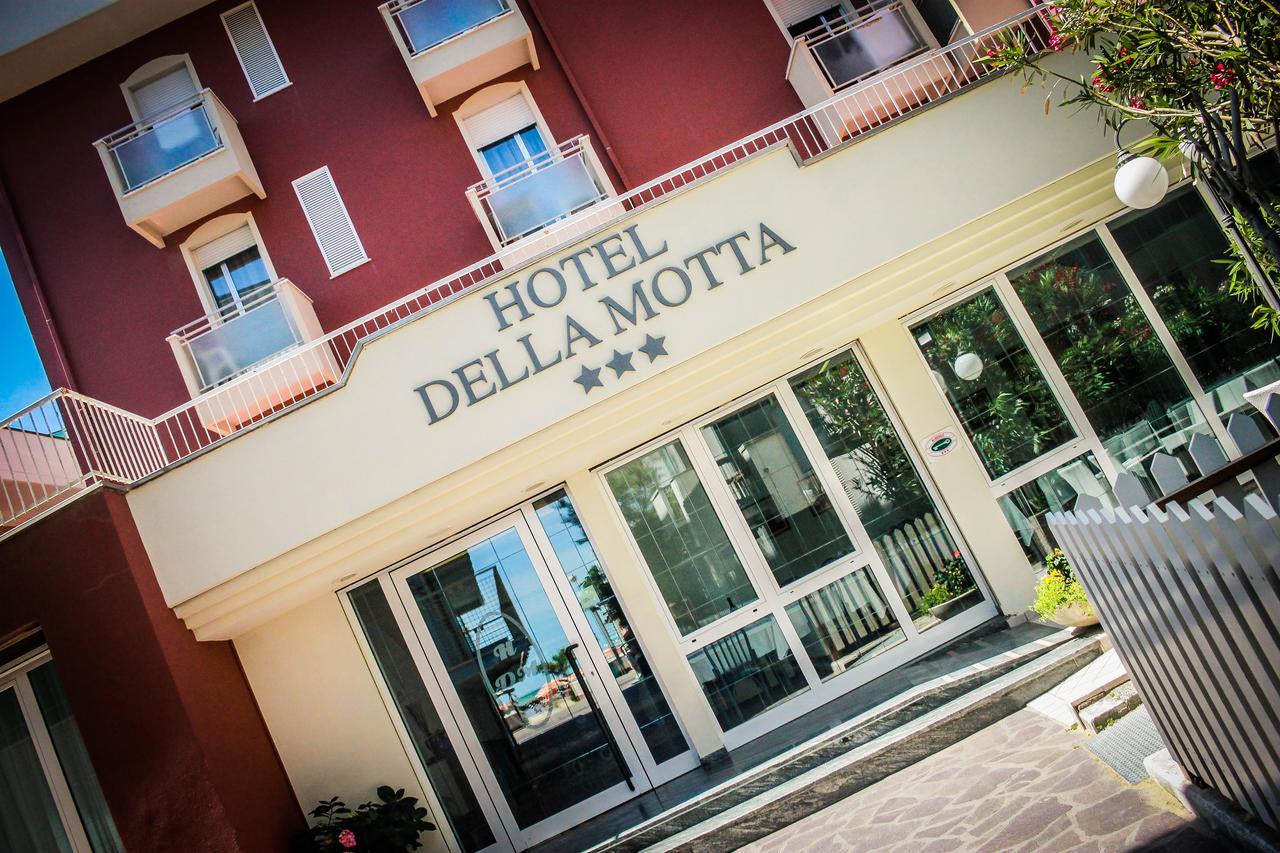 Hotel Della Motta 贝拉里亚-伊贾马里纳 外观 照片